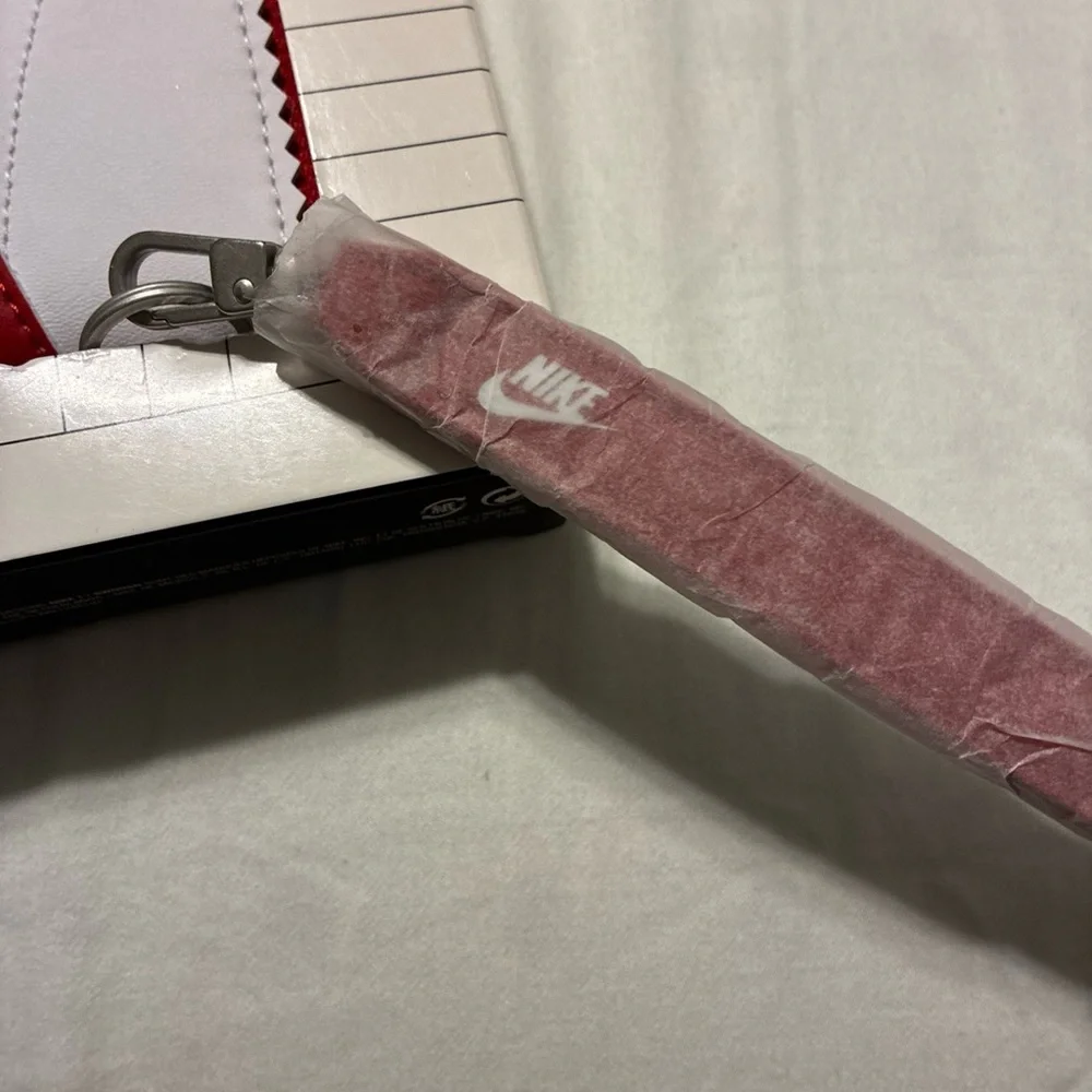 Nike Cortez wristlet white/red - Picture 2 of 5